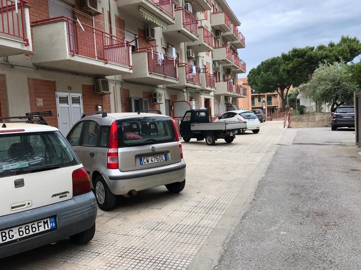 Casa Della Zia Apartment Чефалу Екстериор снимка